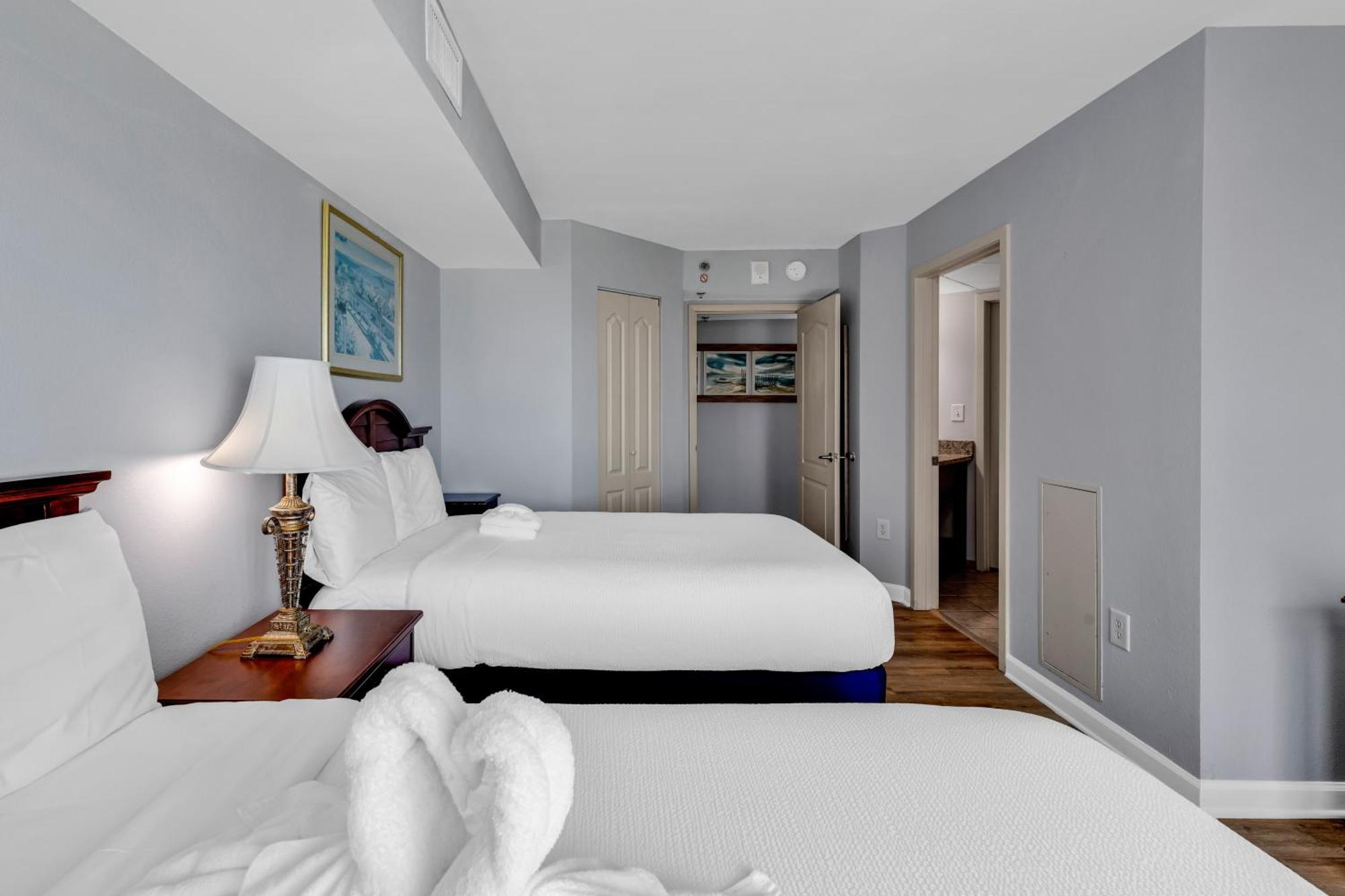 Stunning Condo With Wall-To-Wall Windows Overlooking Ocean เมอร์เทิลบีช ภายนอก รูปภาพ